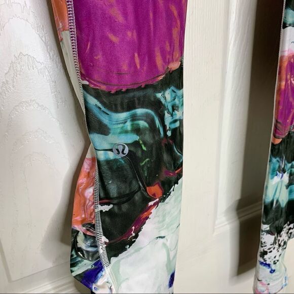 Lululemon Speed Tight III *All Full-On Luxtreme Pigment Wave Multi Plum Size 4 - Picture 4 of 9